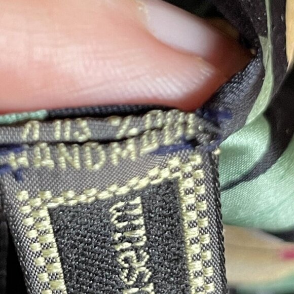 Shanghai Museum Womens Silk Scarf Black Floral Rectangular Tassed Fringe Trim - Picture 9 of 11